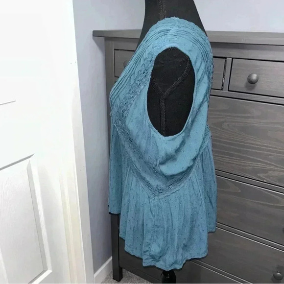 American  Eagle Top - Picture 3 of 5